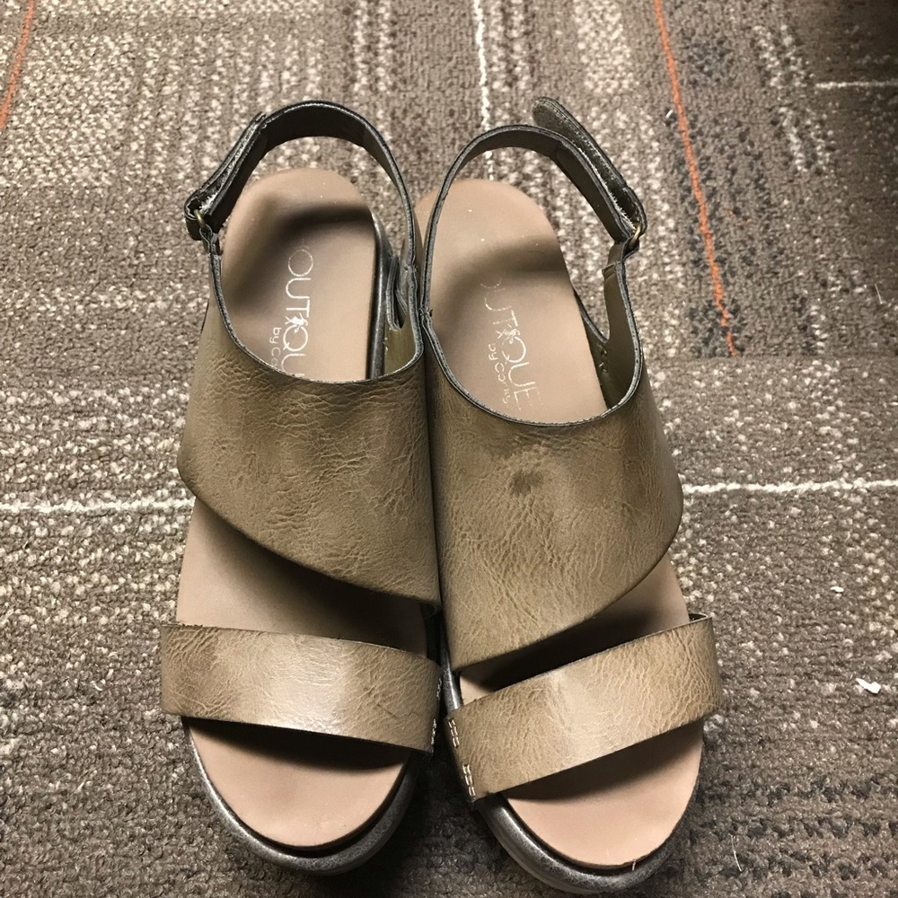 Corky’s Wedges